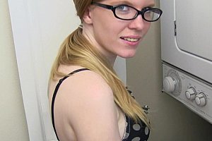 alina li作品在线观看