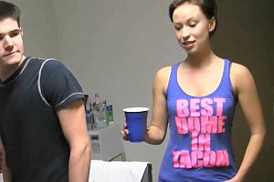 欧美性aaaabbbb片