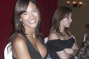 美国艳星juliaann视频