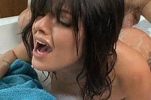 嗯啊哈欧美gei鸡男男